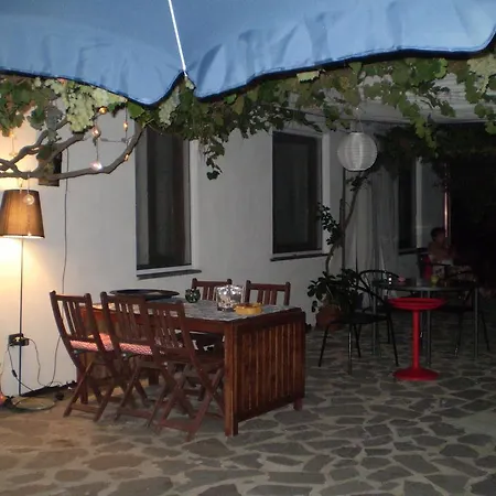 Il Giardino Di Emilio לינה וארוחת בוקר 3*