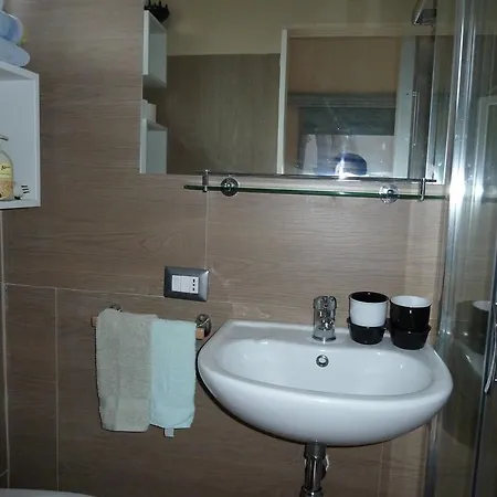 Il Giardino Di Emilio לינה וארוחת בוקר