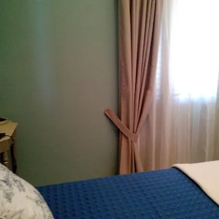 לינה וארוחת בוקר Il Giardino Di Emilio